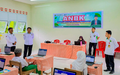 Hari Ke-2 ANBK Utama, MIN 1 Bolsel Mendapat Kunjungan Monitoring